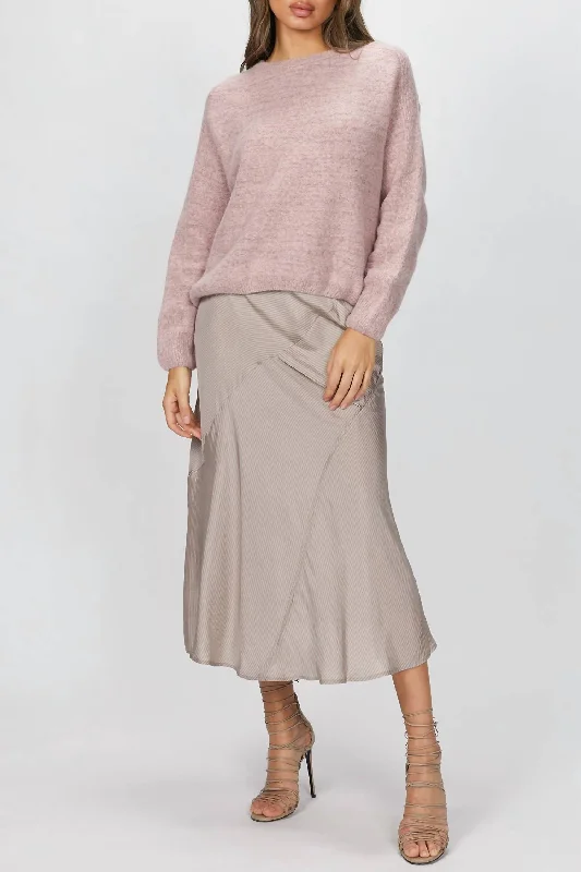 Women's Vacation Clothes Rebel Sweater In Powder