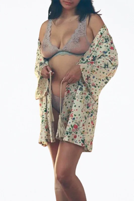Women's Sporty Clothes Marianne Floral Organic Cotton Kimono In White Floral