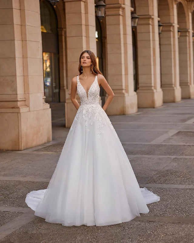 Stylish Outerwear Clothing For Women Vintage Vestidos De Novia A-line Wedding Dresses Bridal Gown  Appliques Sleeveless For Elegant Women Custom Made