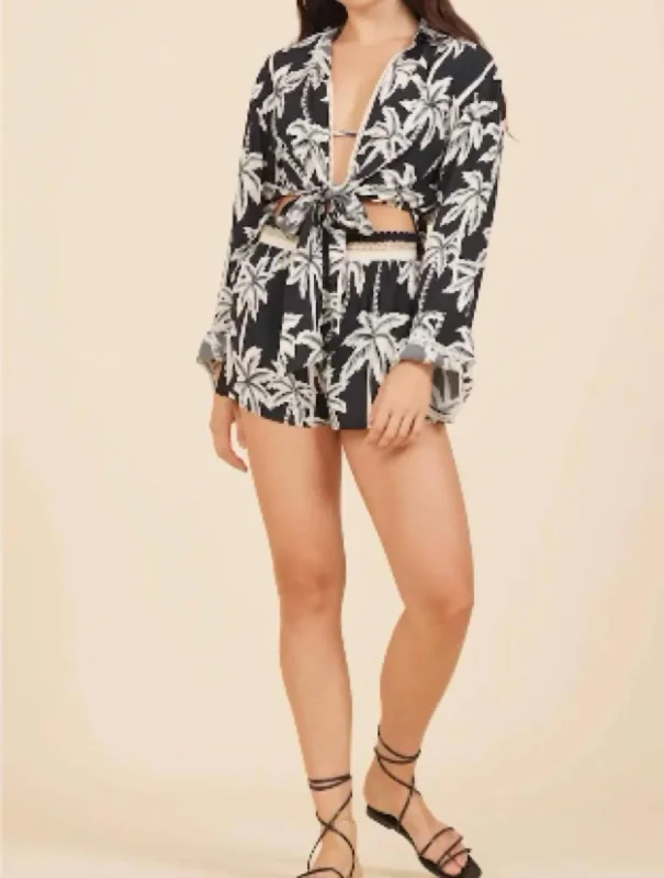 Laid-Back Fashion Offers Palm Print Tie Front Top In Black